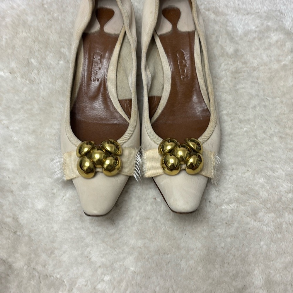 Chloe Kitten Heels with Gold bead detail Size 7